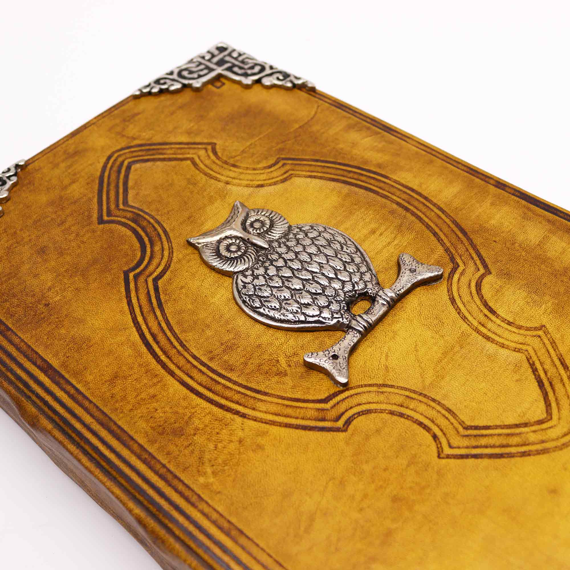 Hefty Coffee Tan Book - Zinc Owl Decor - Deckle Edges Pages - 26x18cm