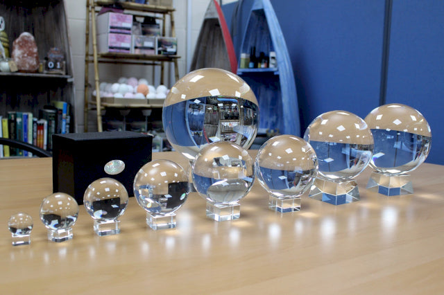 Crystal Ball on Stand 30mm
