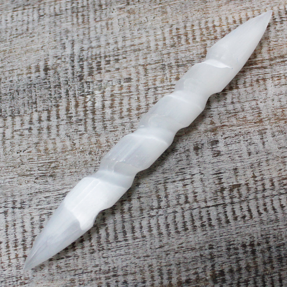 Selenite Spiral Wand - 16 cm ( Point Both Ends)